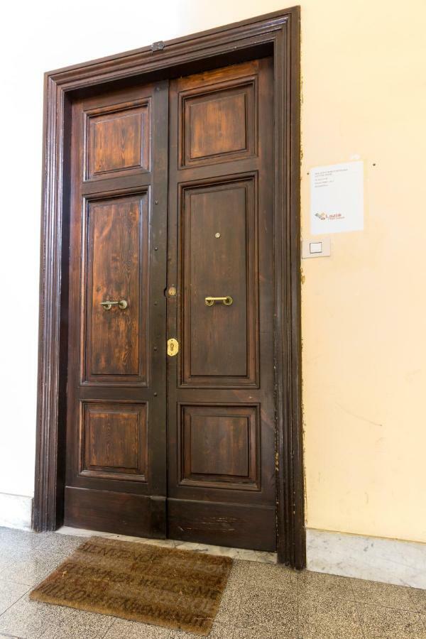 Few Steps From St Peter Bed & Breakfast Ngoại thất bức ảnh